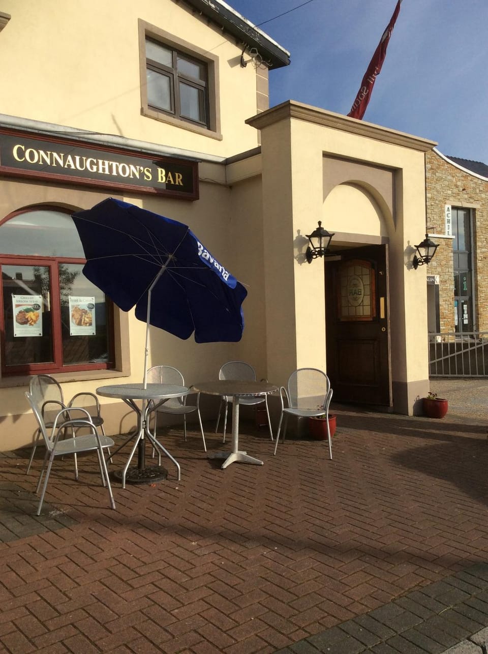 Facade/entrance, Meals, Alcoholic drinks, Non alcoholic drinks