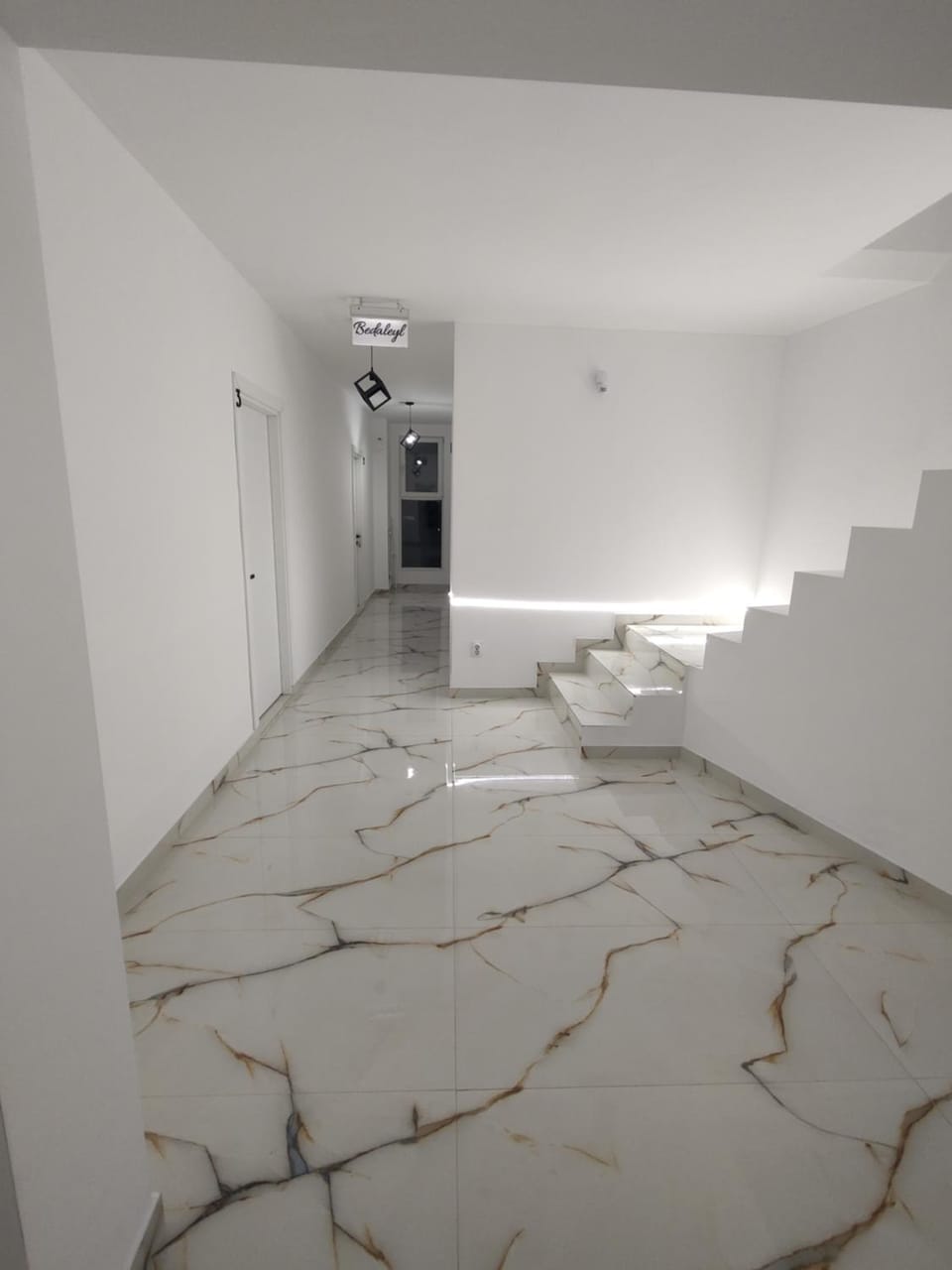 Bedaleyl Lux Arena Pitesti Bed and Breakfast in Romania
