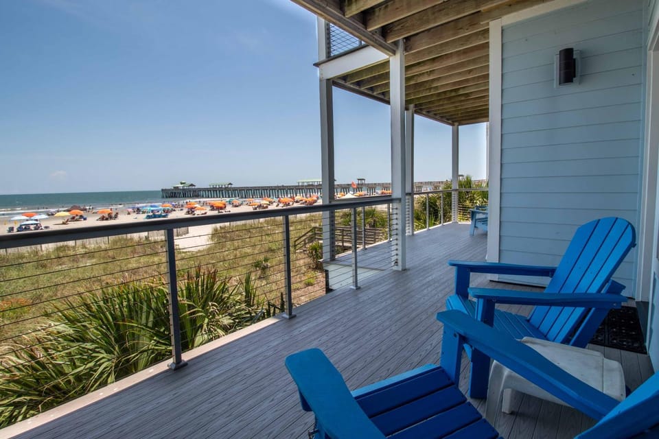 La Playa Apartment in Folly Beach