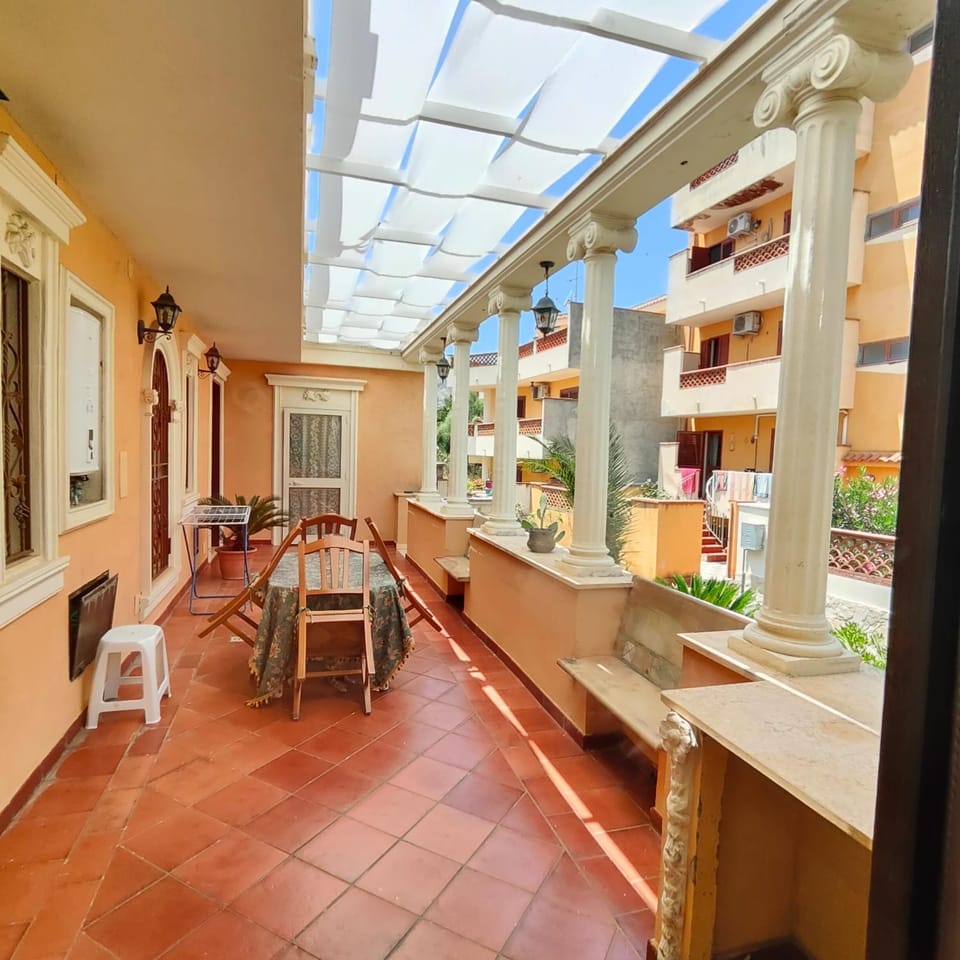 Patio, Balcony/Terrace
