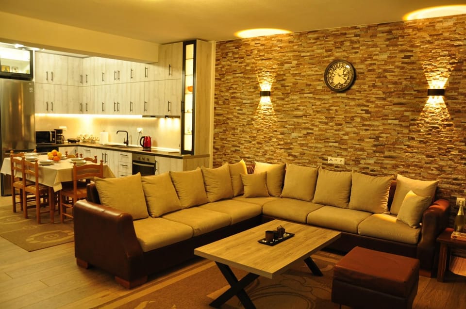 Kitchen or kitchenette, Living room, Seating area