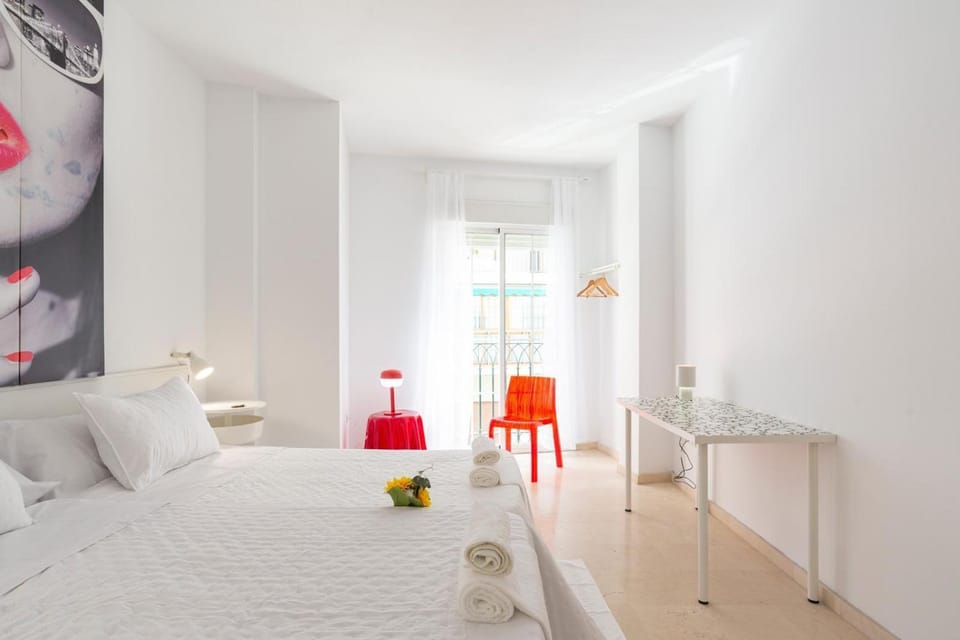 New GR1-flat XL in Málaga Center for big families Apartment in Malaga