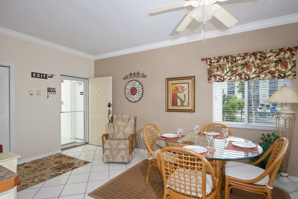 Casa Marina III - 711 by Sun Palace Vacations Apartment in Estero Island