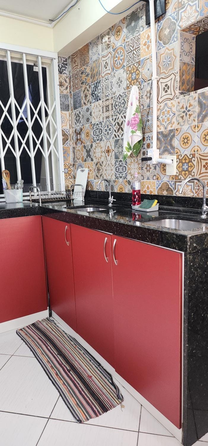 Kitchen or kitchenette, Communal kitchen, kitchen