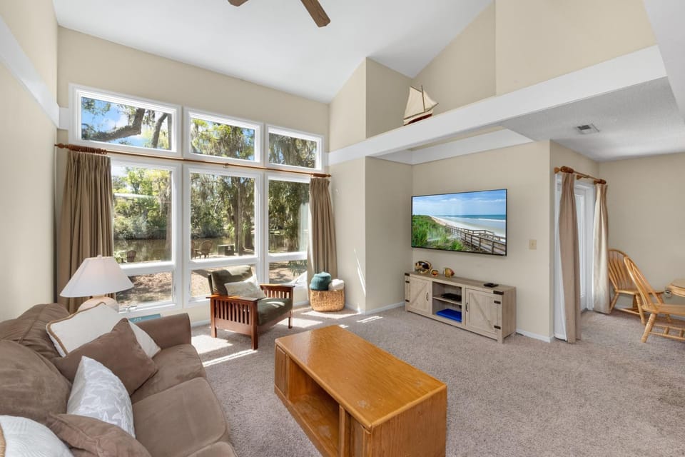 Ocean State of Mind Apartment in Edisto Beach