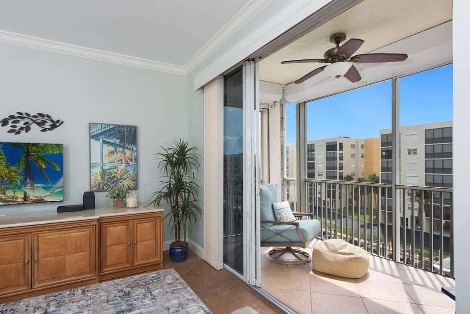 Casa Marina II - 431 by Sun Palace Vacations Apartment in Estero Island