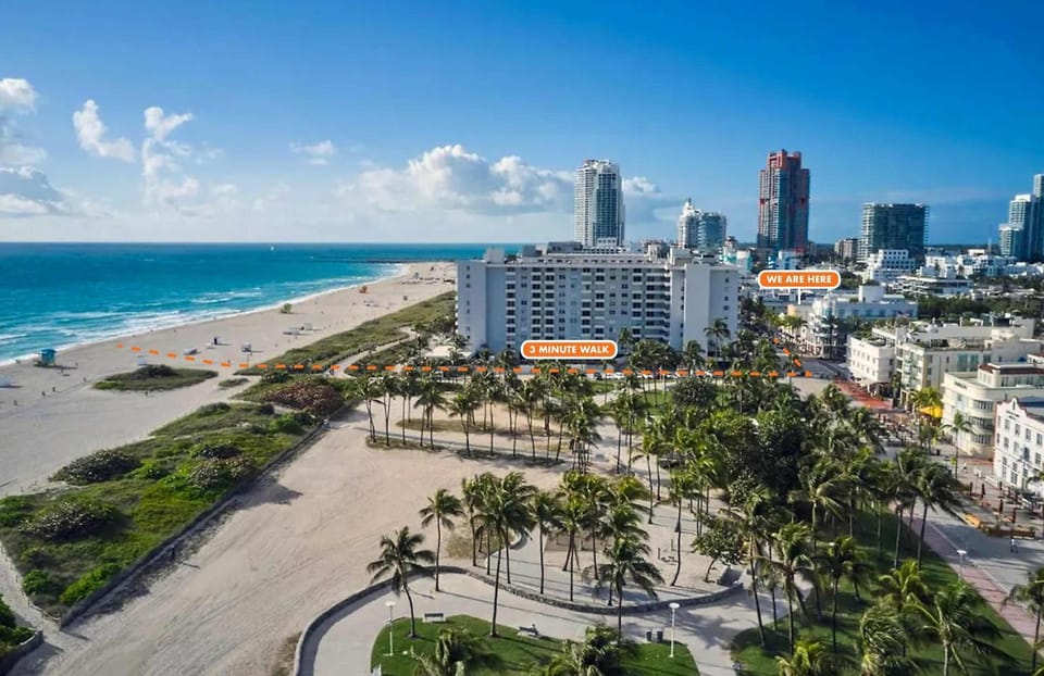 Property building, Natural landscape, Bird's eye view, Beach, Location