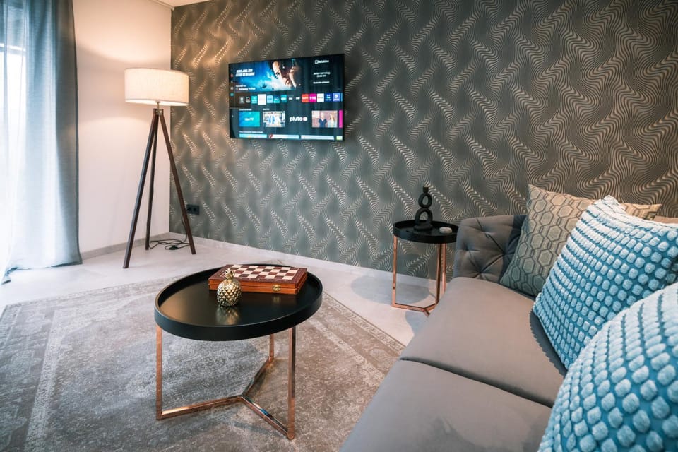 TV and multimedia, Living room, Seating area