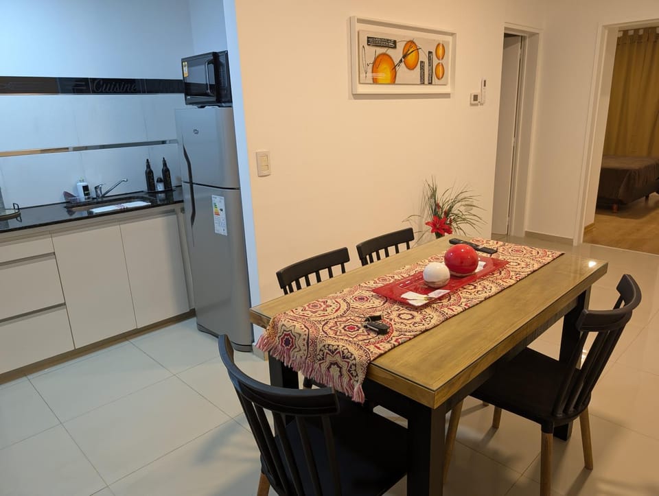 Departamento IRIGOYEN, moderno, excelente sector, súper tranquilo!! Apartment in Bahía Blanca