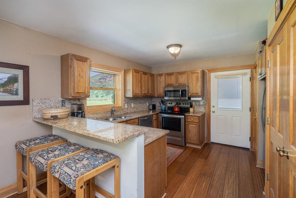 Beautiful Sunset Views close to Lift 7 and the San Miguel River House in Telluride