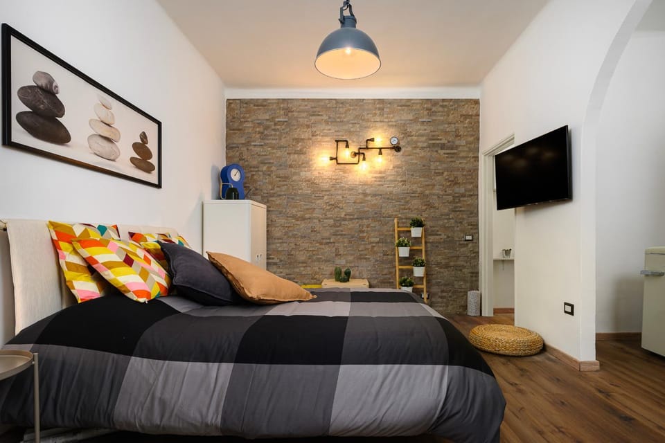 TV and multimedia, Living room, Seating area, Bedroom, wardrobe, kitchen, kitchen