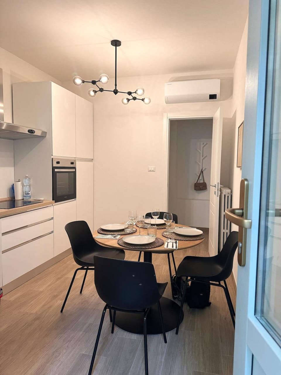 Casa Maria - Quiet Courtyard Apartment near Porta Nuova Station & City Center Apartment in Turin