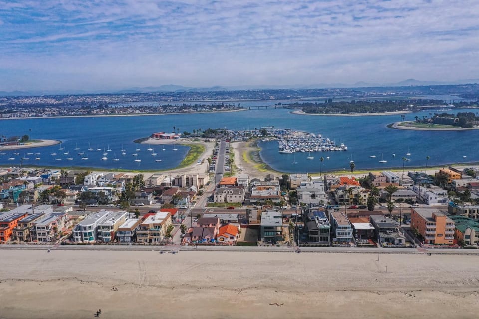 Ocean View Luxury 2 House in Mission Beach