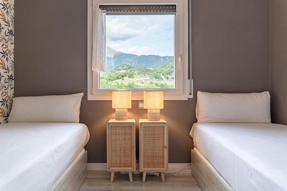 Natural landscape, Bedroom