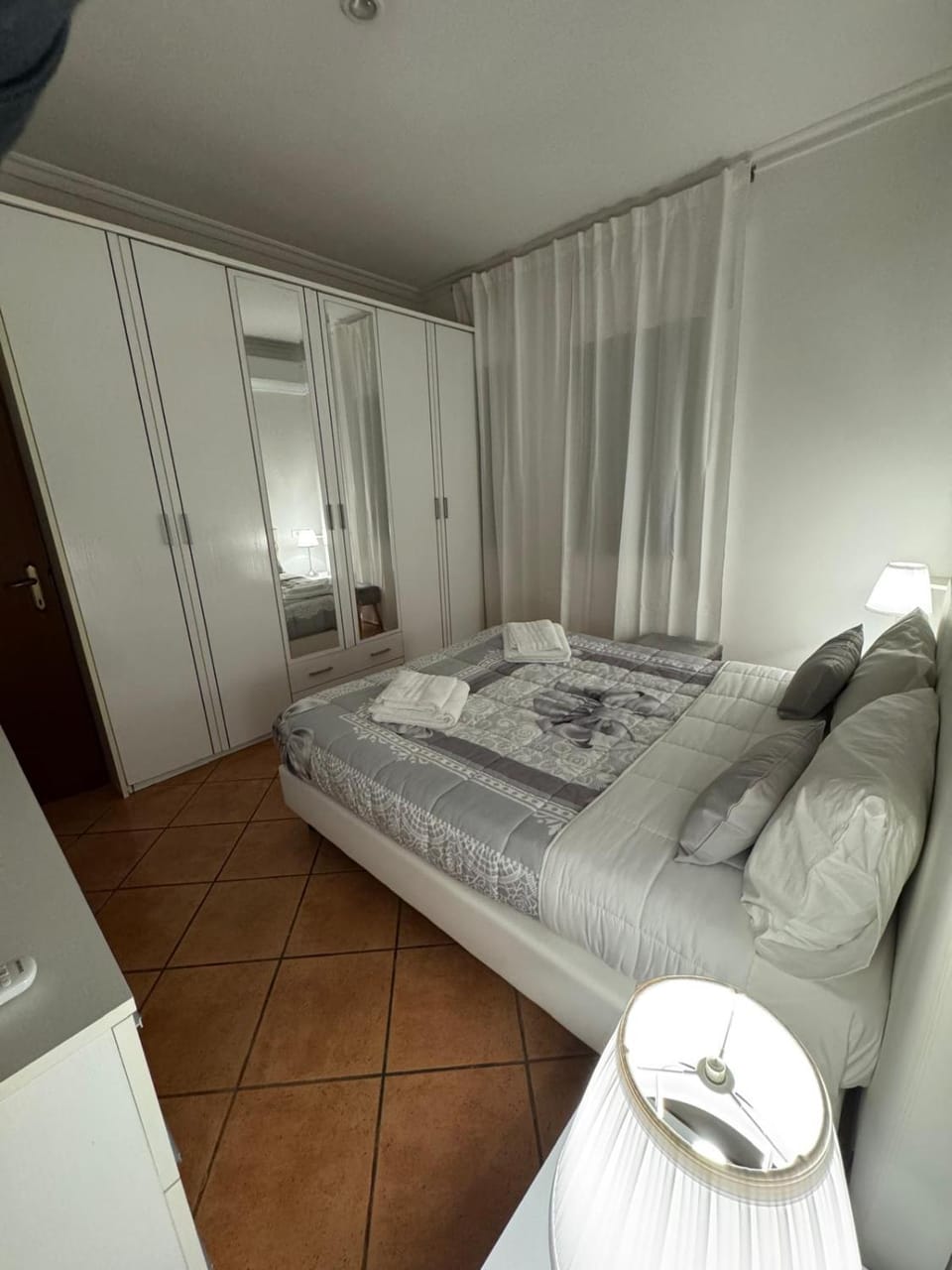 Fco Apt Terran Jacuzzi Apartment in Fiumicino
