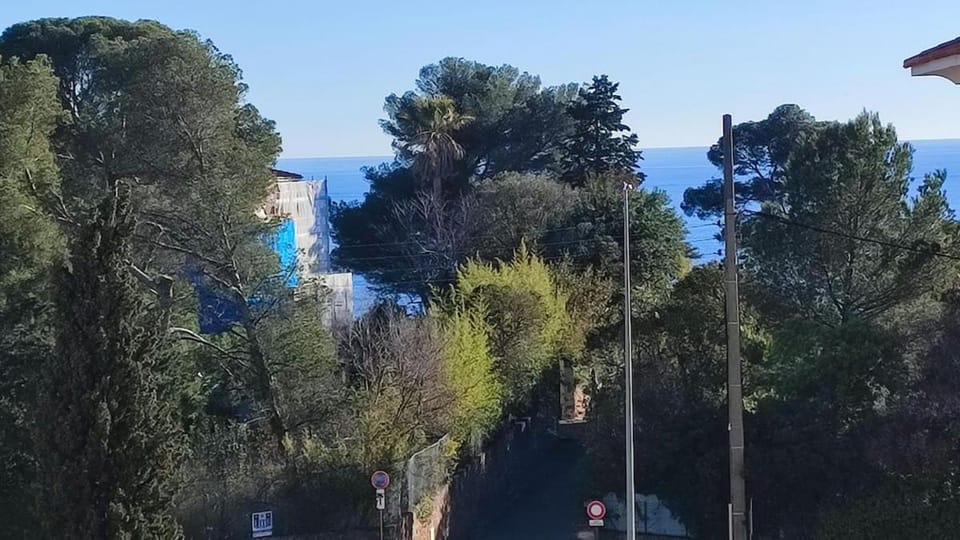 Charmant appartement à 50m des plages Apartment in Saint-Raphael