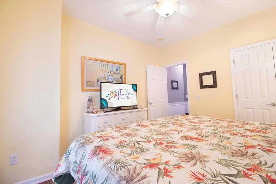 River Walk Apartment in Folly Beach