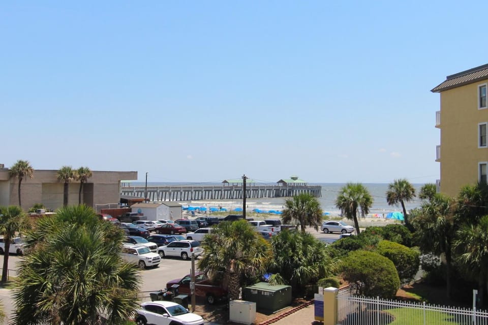 Pier Point Villas B202 Apartment in Folly Beach