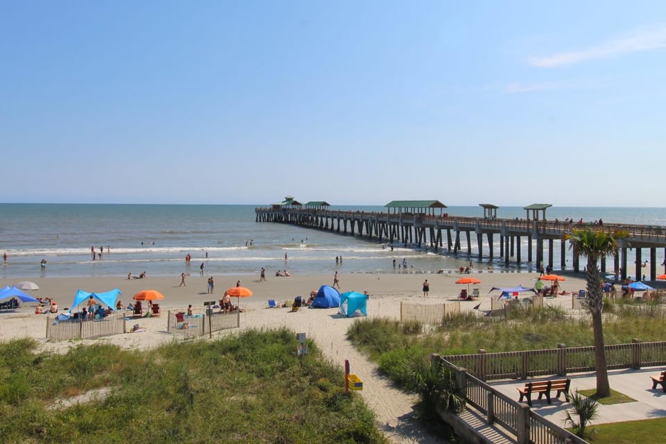 Seaside Villas 202 Apartment in Folly Beach