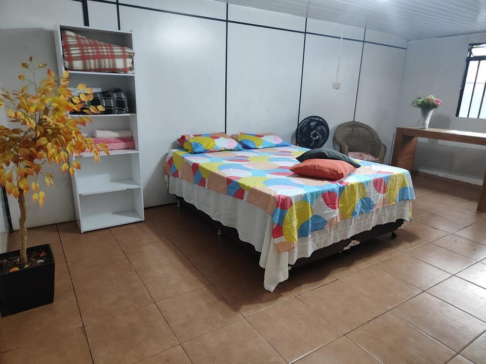 Quarto canto dos pássaros Vacation rental in State of Paraná