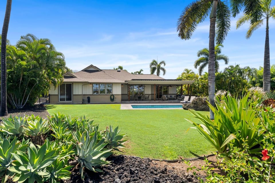 Kamilo Place House in Holualoa
