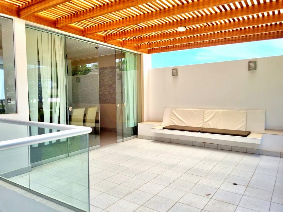 Balcony/Terrace, Balcony/Terrace