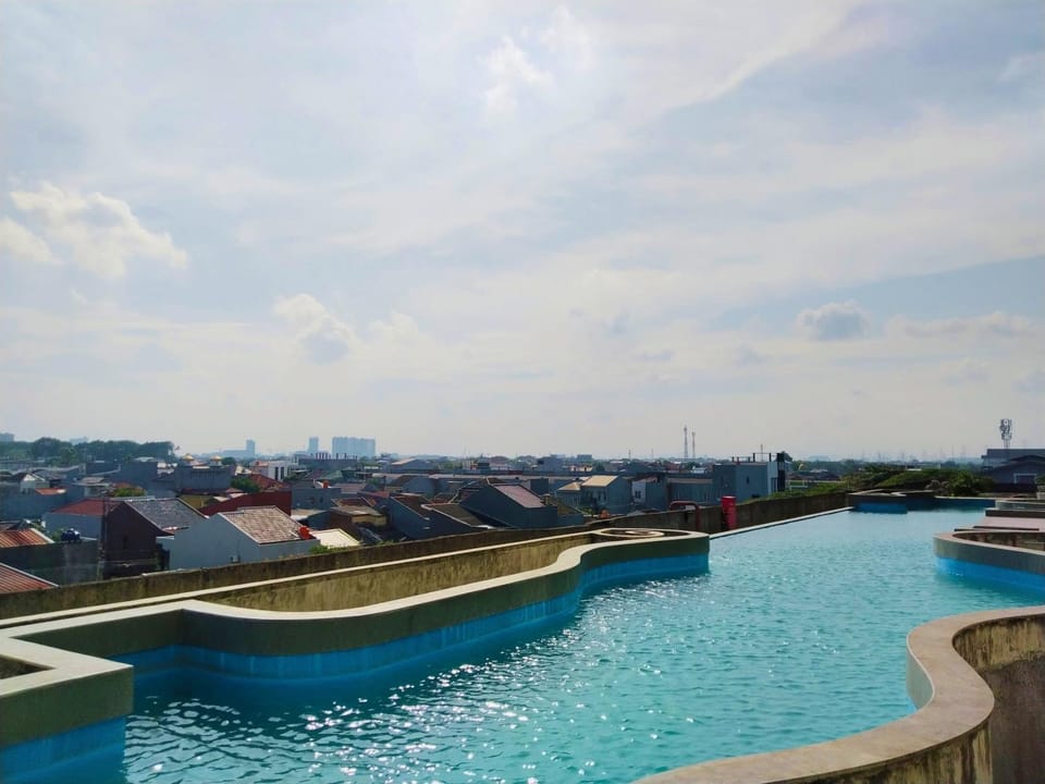 Day, Swimming pool, Swimming pool