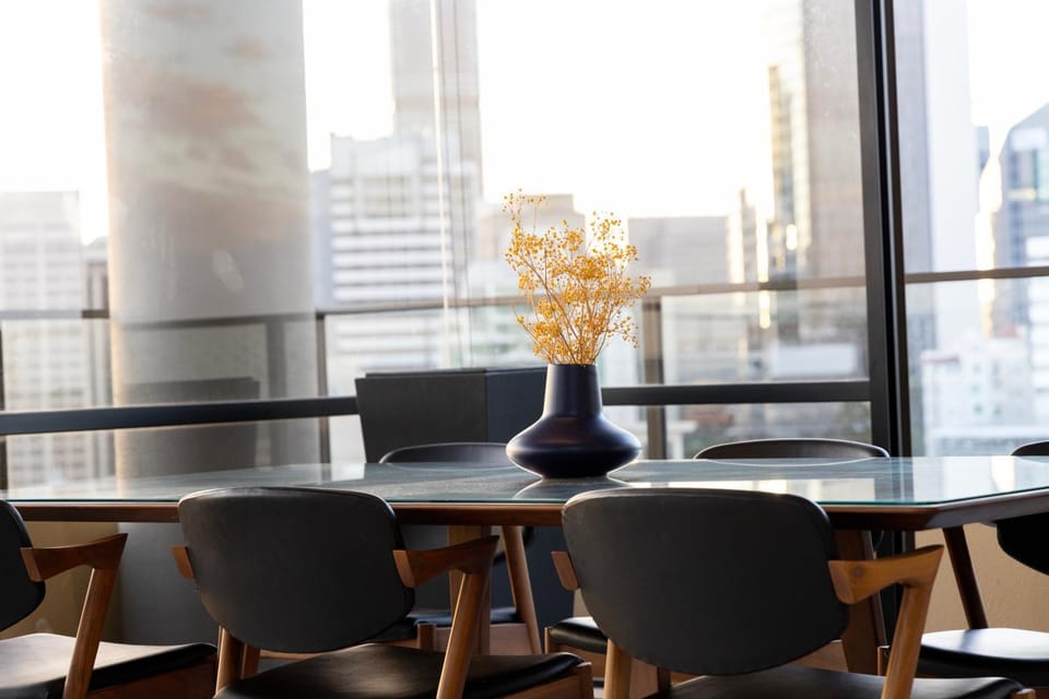 Living room, Seating area, Dining area
