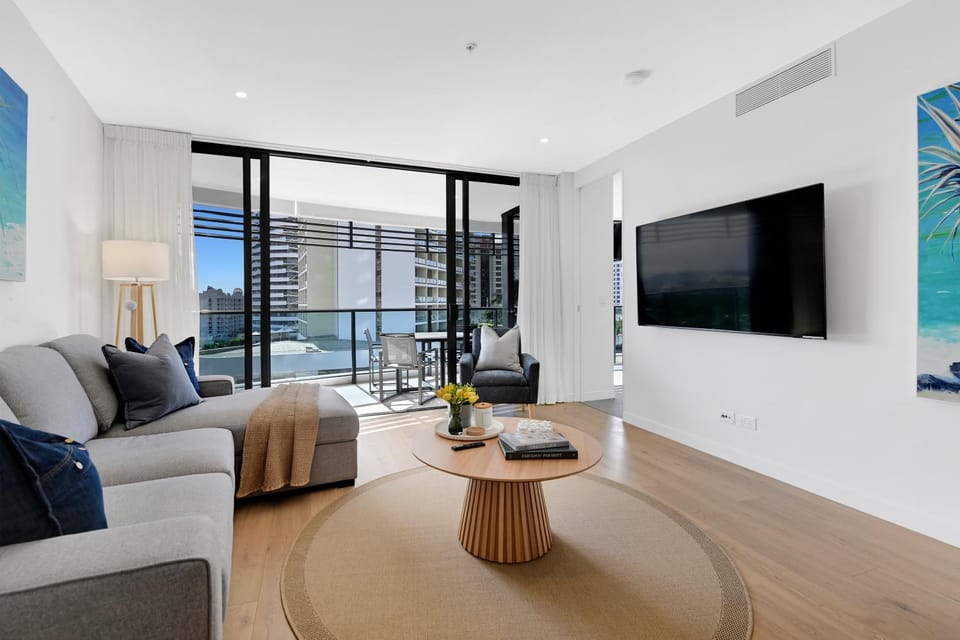 BEACH Holiday at Oracle - level 7 Apartment in Gold Coast