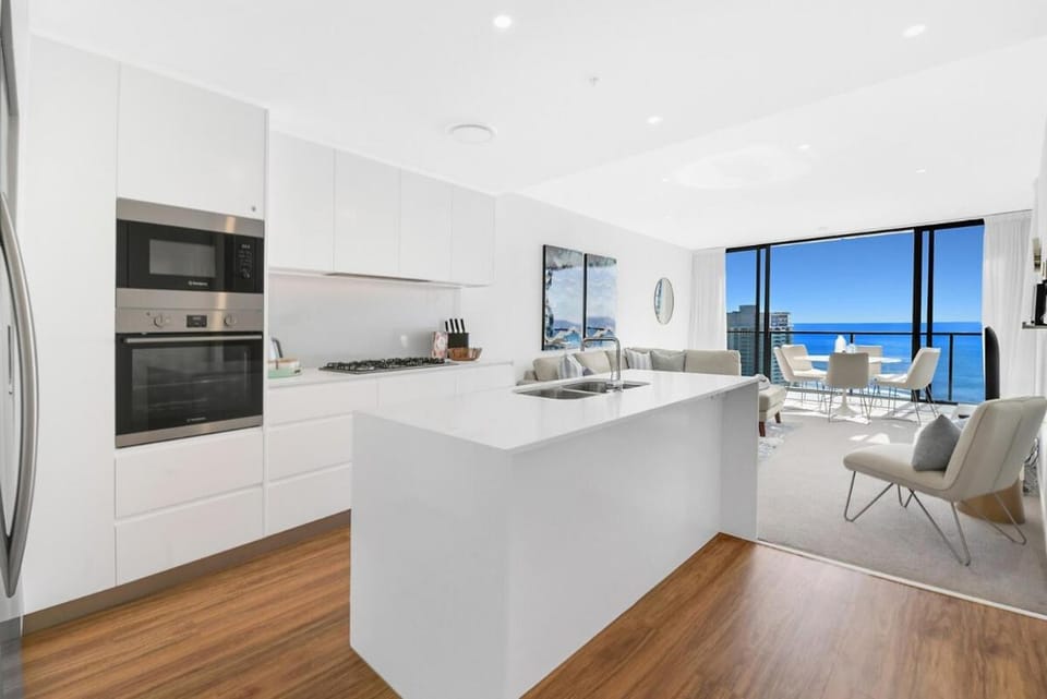 OCEAN WOW at Oracle - level 28 Apartment in Gold Coast
