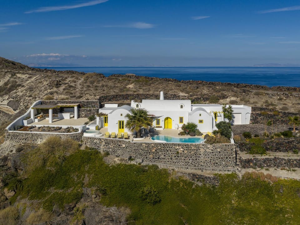 Property building, Natural landscape