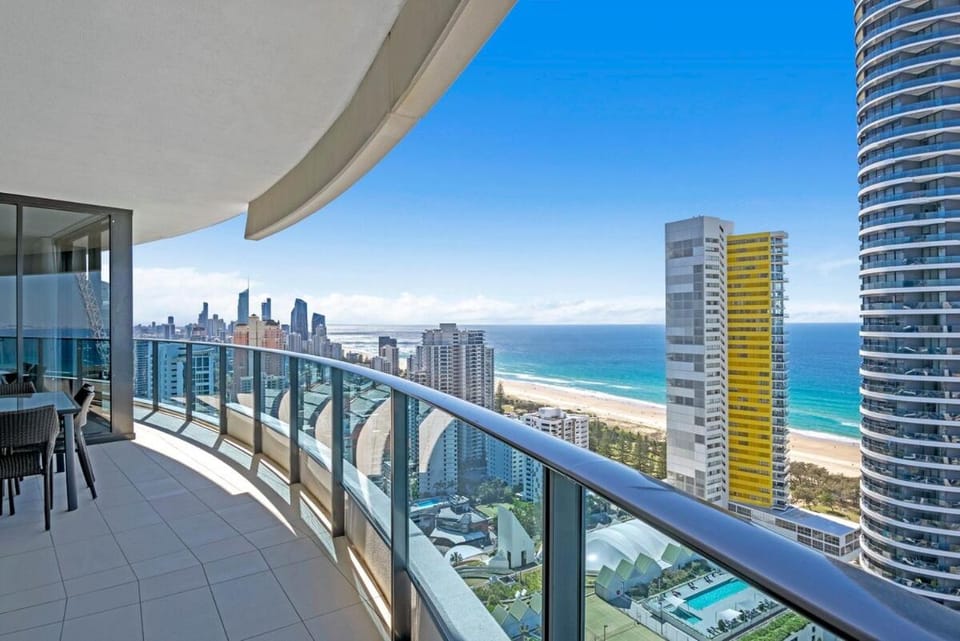 Property building, Day, View (from property/room), Balcony/Terrace, City view, Sea view