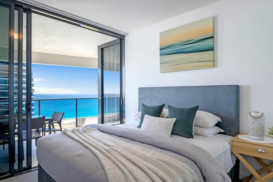 MEGA VIEWS at Oracle - level 32 Apartment in Gold Coast