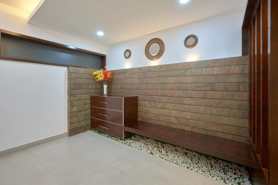 Bayview Retreat Premium Stay at Marine Drive Kochi Apartment in Kochi