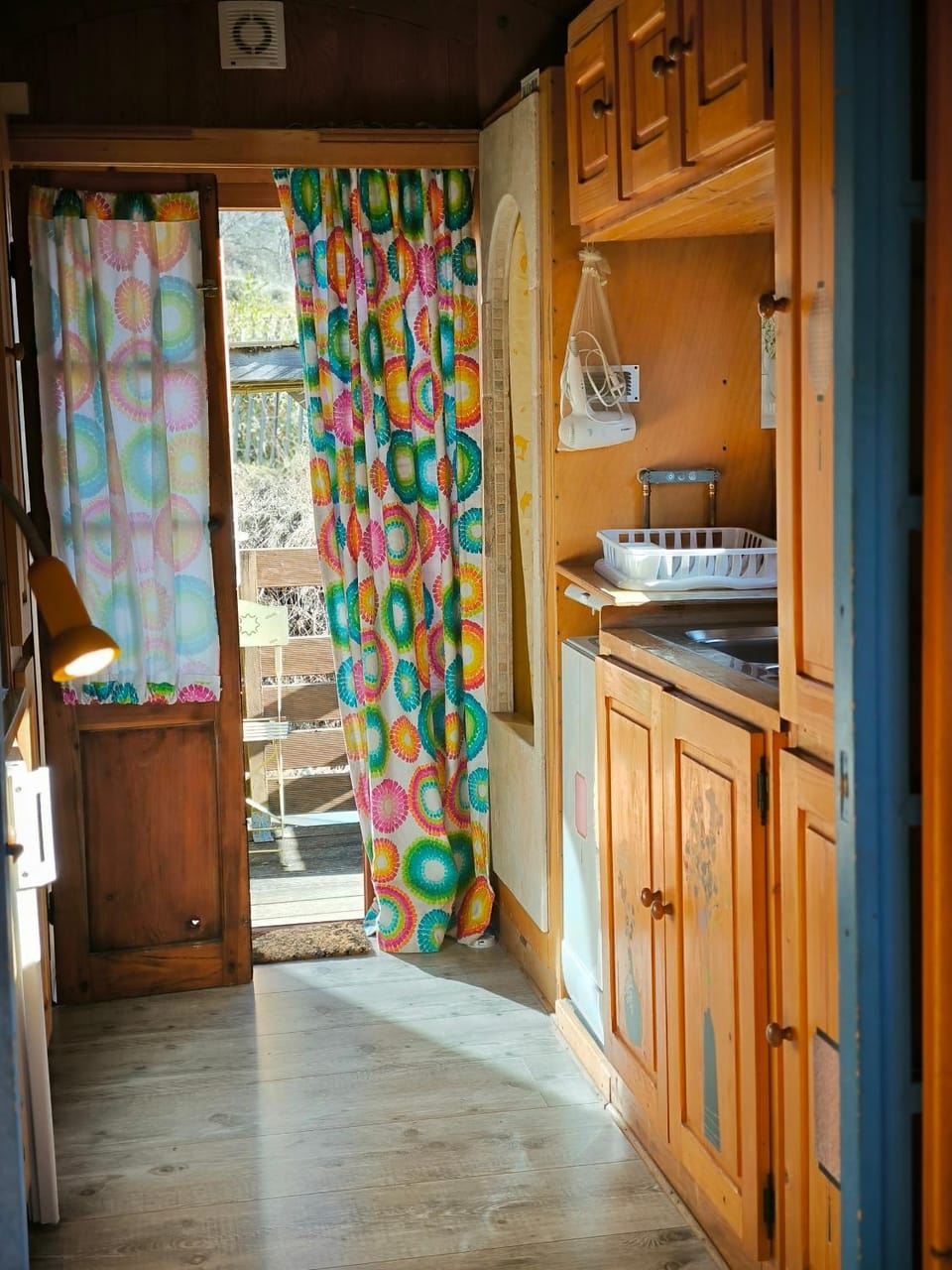 Kitchen or kitchenette, oven, stove