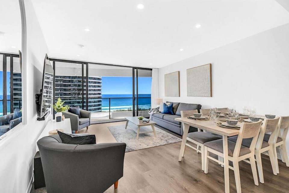 Beachside Holiday at Oracle - level 18 Apartment in Gold Coast