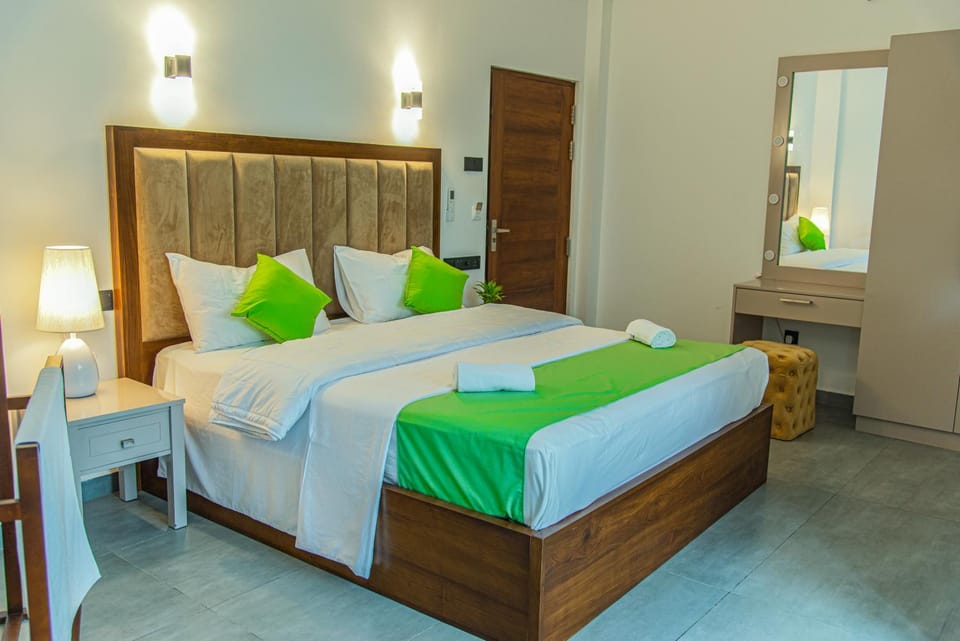 Bed, Photo of the whole room