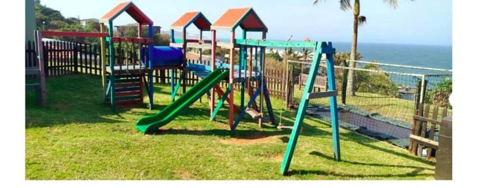 Oceanview Oasis SEAVIEW - PRIVATE BRAAI - 9 HOLE PUTT-PUTT - TENNIS Apartment in Dolphin Coast