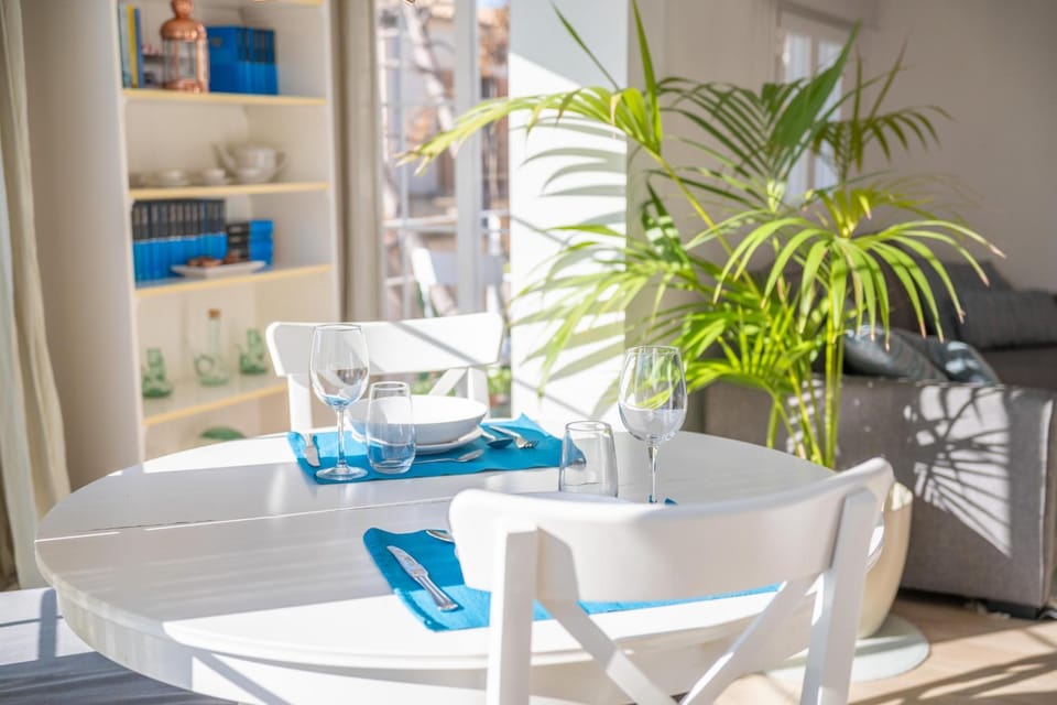 Other, Dining area