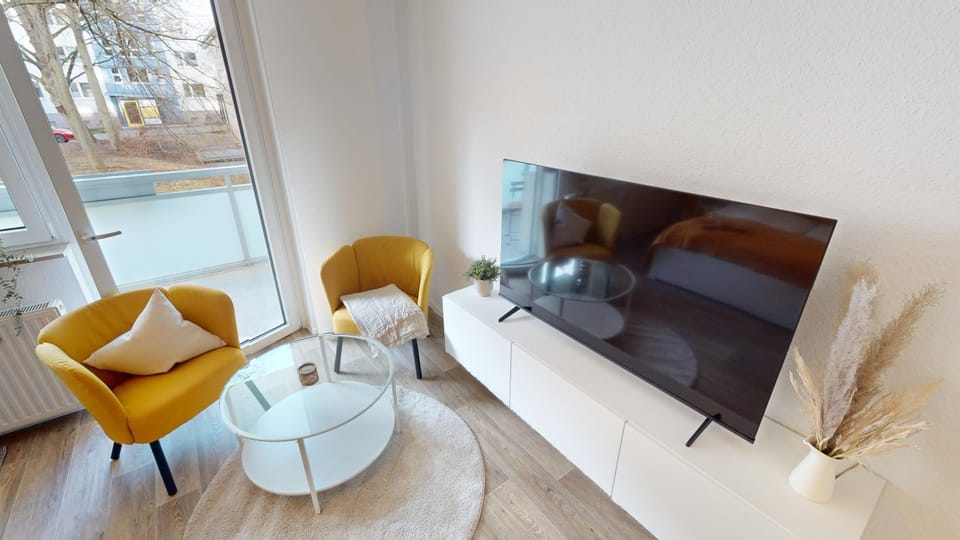 TV and multimedia, Seating area