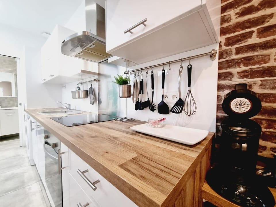 Saun arene grand T2 proche gare avec sauna Apartment in Reims