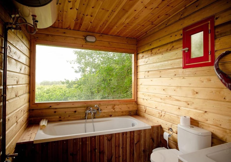 Bathroom, Bath