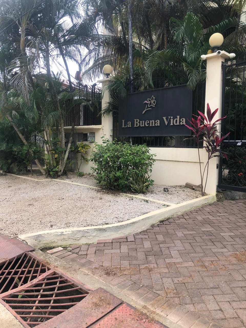 Property building, Parking