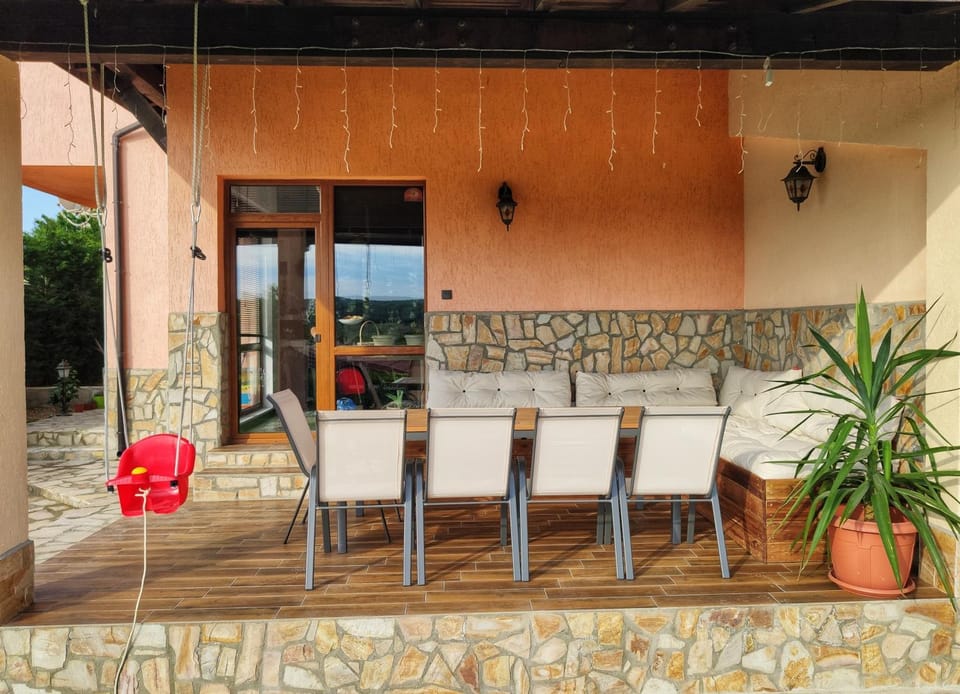 Casa Soleada Villa in Varna Province