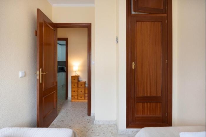 Bedroom, wardrobe