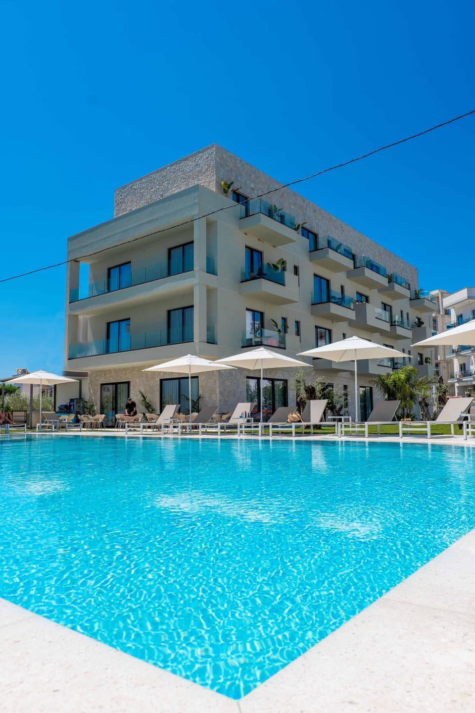 Property building, Swimming pool