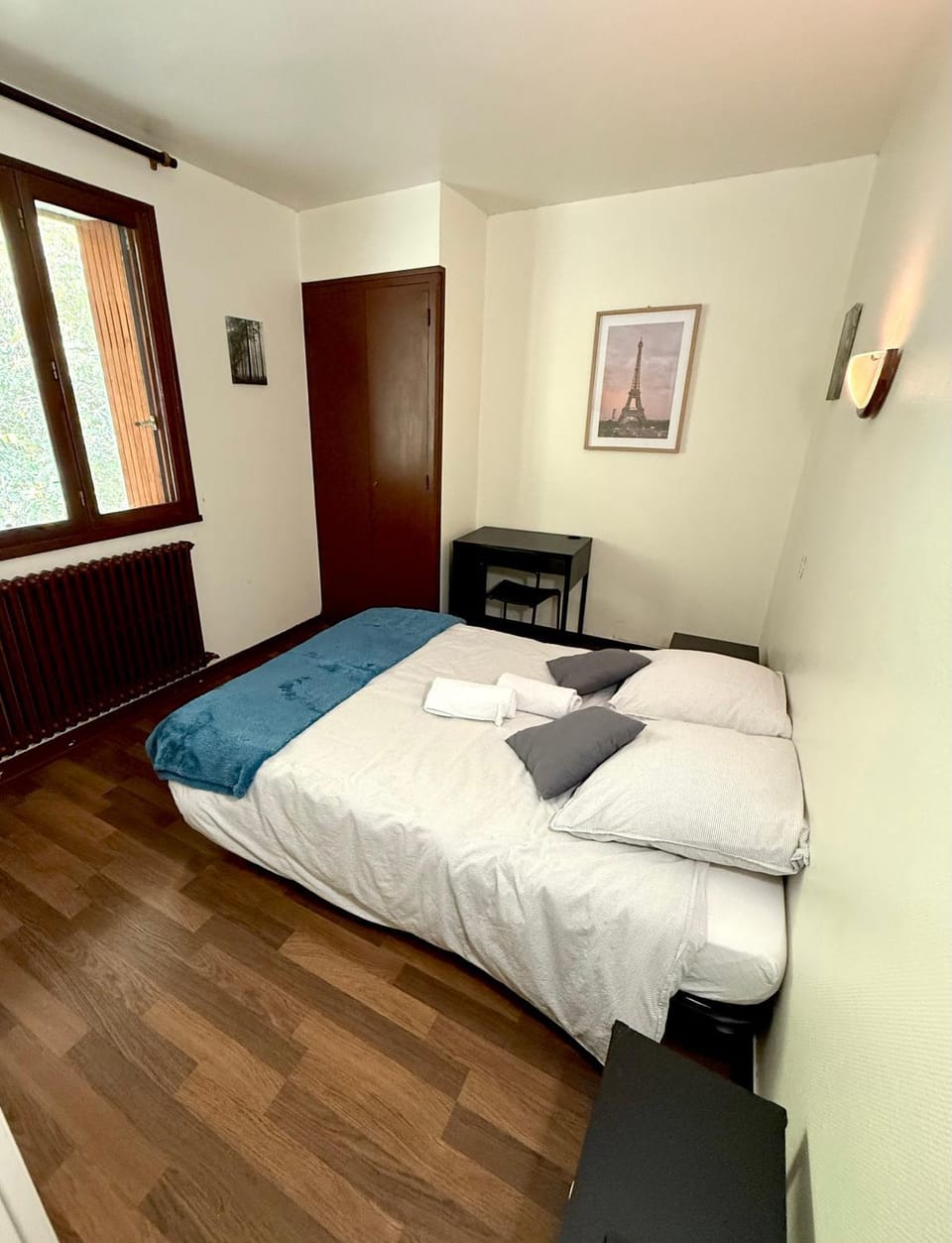 Bed, Summer, TV and multimedia, Photo of the whole room, Bedroom