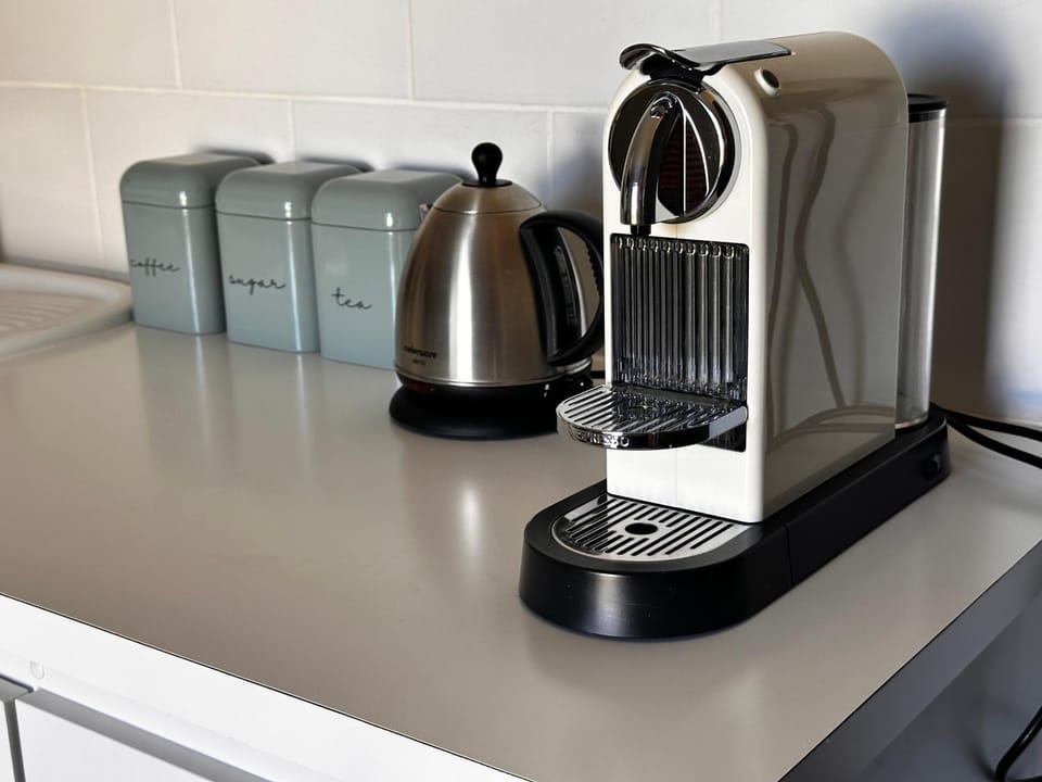 Coffee/tea facilities, Kitchen or kitchenette