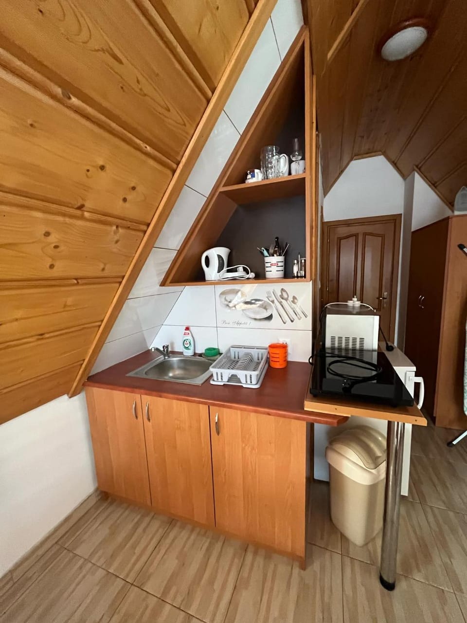 Kitchen or kitchenette, stove