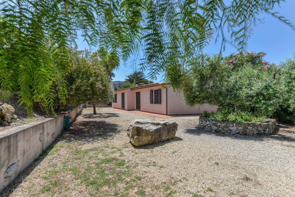 Villa del sole 2 Apartment in Capoliveri